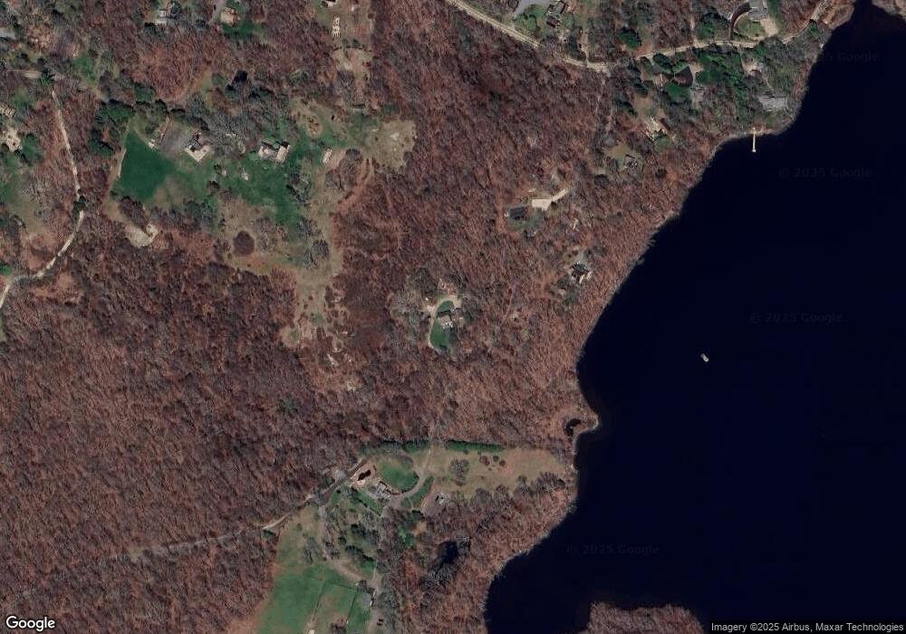 1032 Gilbert Stuart Rd, Saunderstown, RI 02874 - photo 1