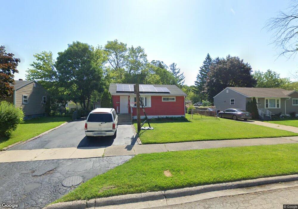 2007 Creek Rd, Waukegan, IL 60087 - photo 1