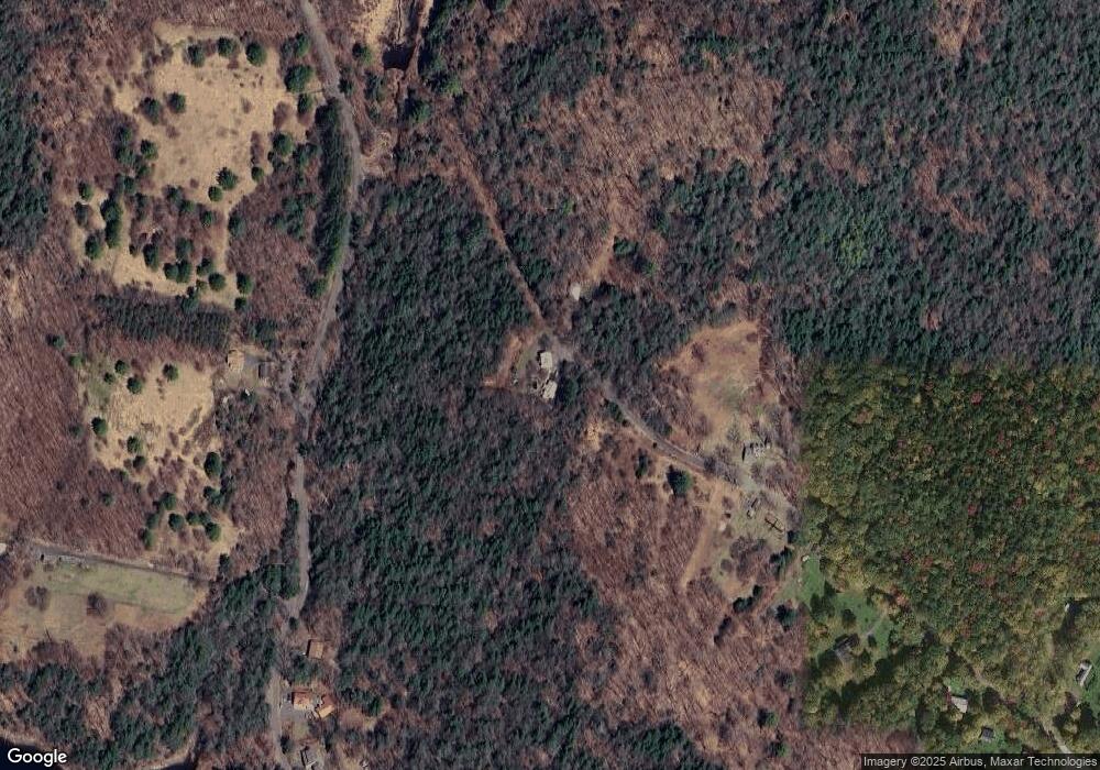 603 Maple Dr, Whitingham, VT 05361 - photo 1