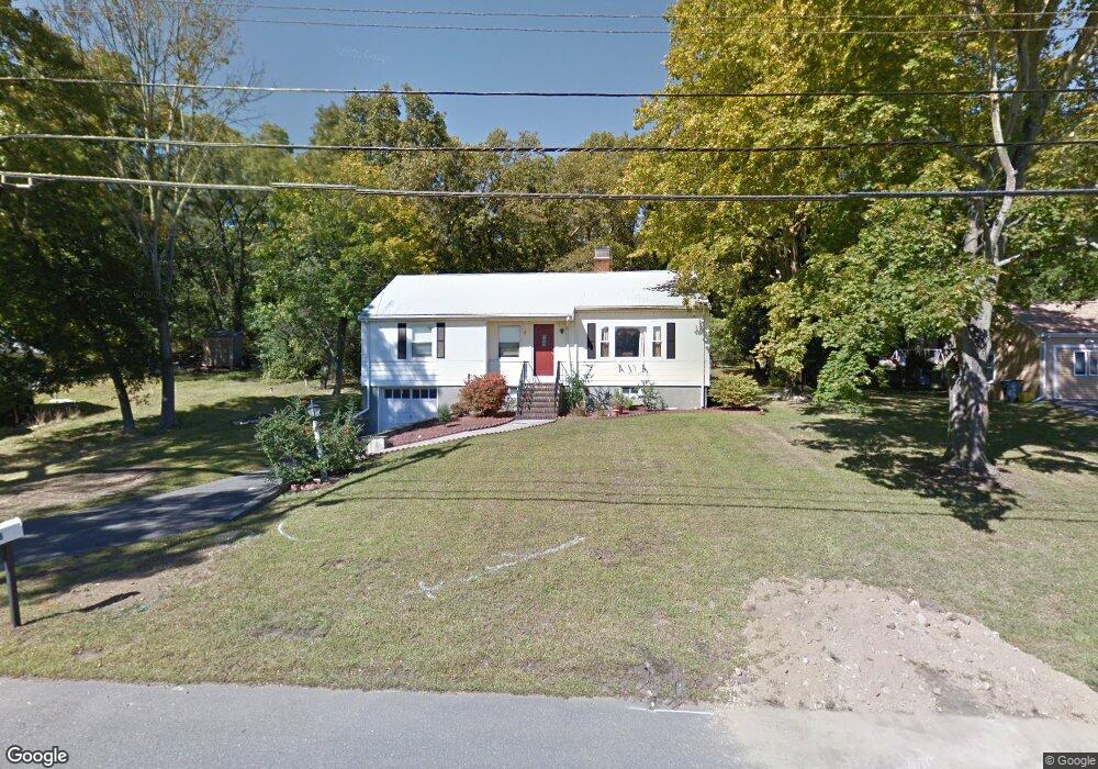 8 Robinson Rd, Lexington, MA 02420 - photo 1