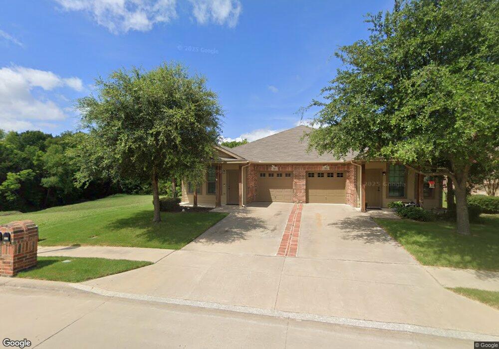 317 Orbit Dr, Lavon, TX 75166 - photo 1