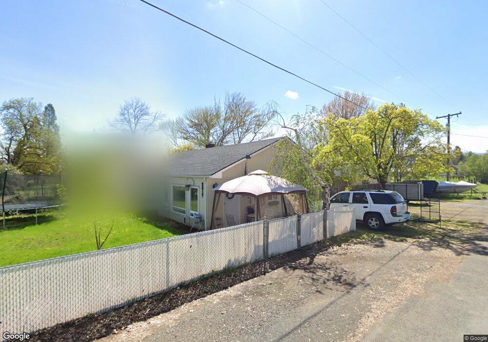 2817 Beall Ln, Central Point, OR 97502 - photo 1