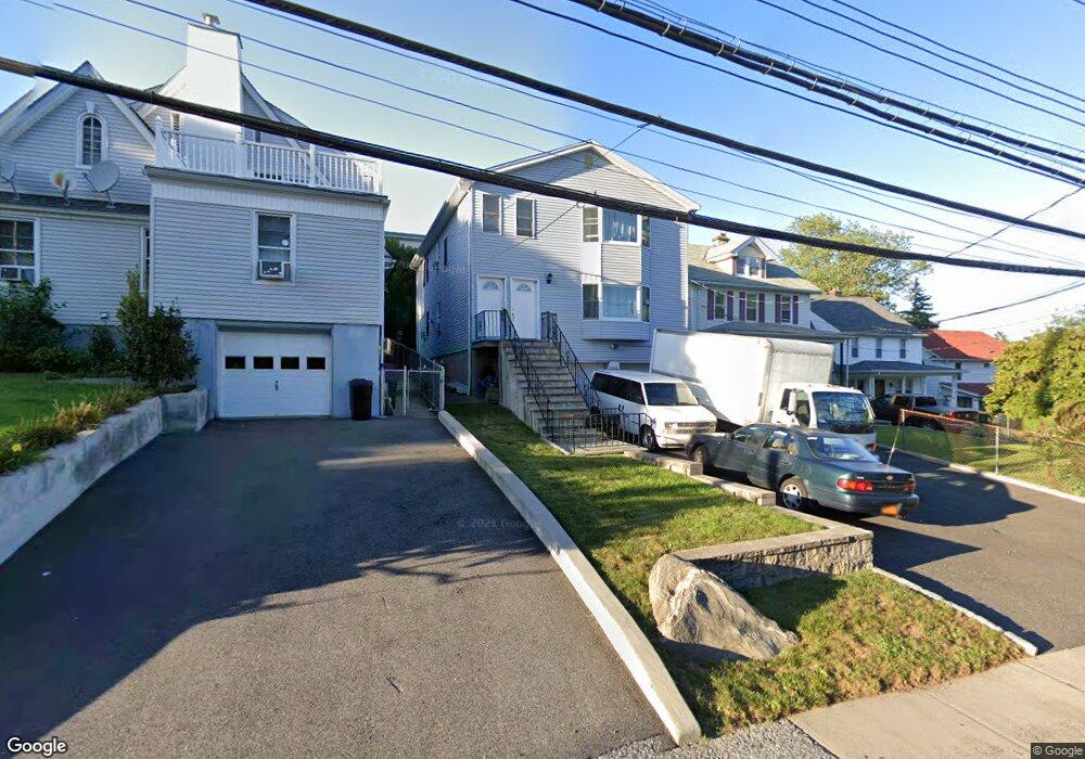 409 Odell Ave, Yonkers, NY 10703 - photo 1