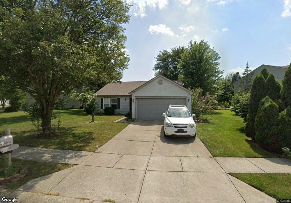 10115 Weeping Cherry Dr, Fishers, IN 46038 - photo 1