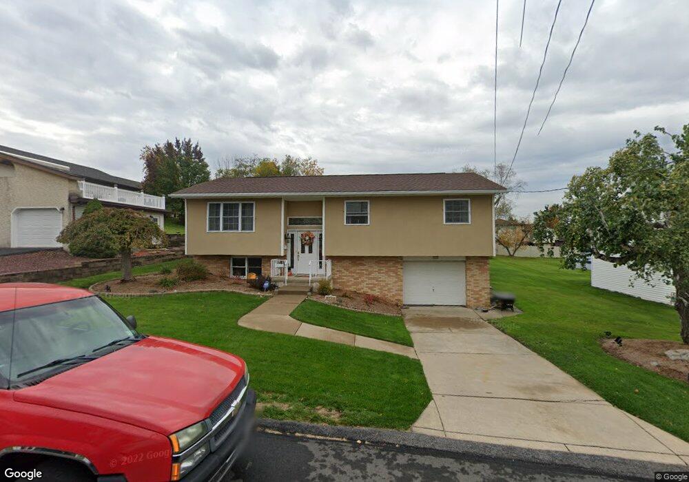 626 Spruce St, Olyphant, PA 18447 - photo 1