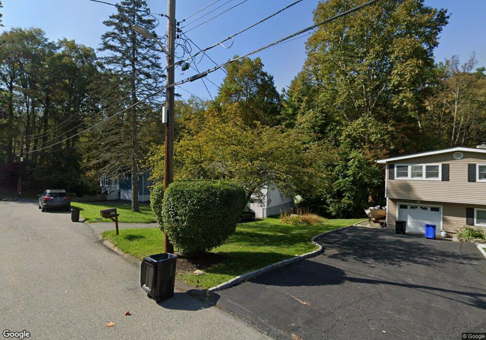 213 Laurel Dr, Cortlandt Manor, NY 10567 - photo 1