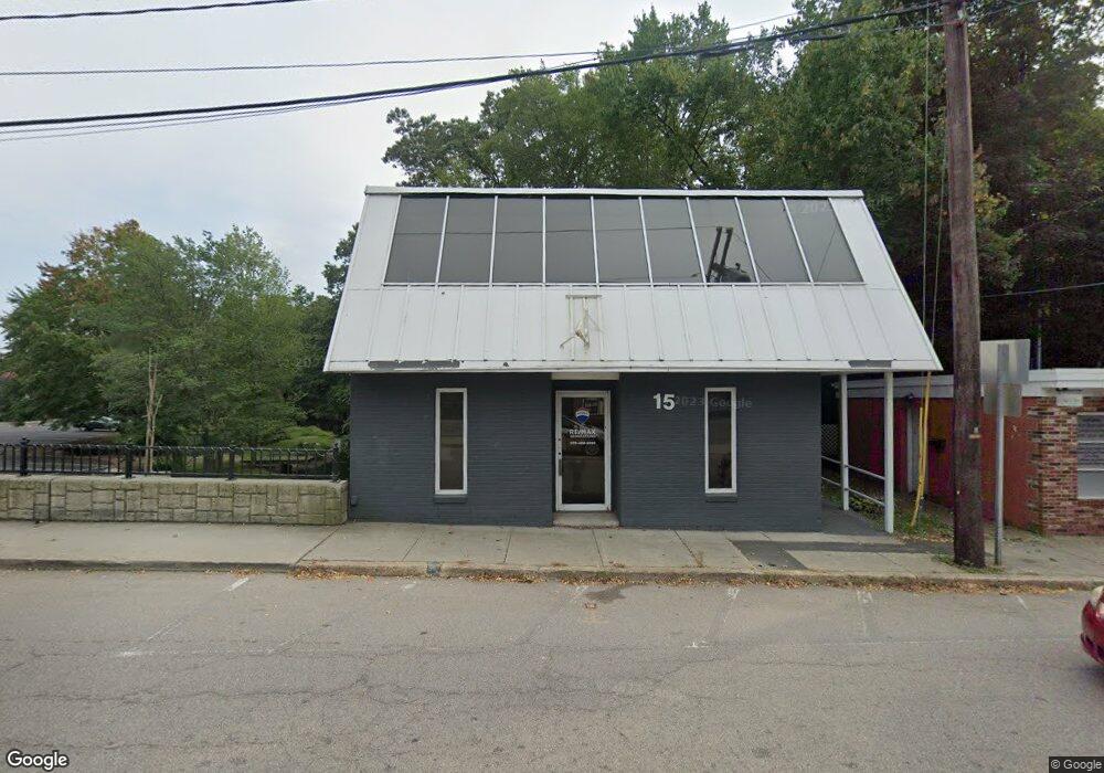 15 Mendon St, Uxbridge, MA 01569 - photo 1