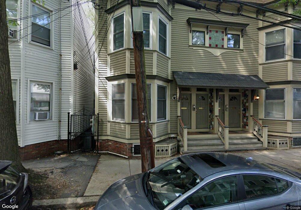 121 2nd St unit 14b, Cambridge, MA 02141 - photo 1