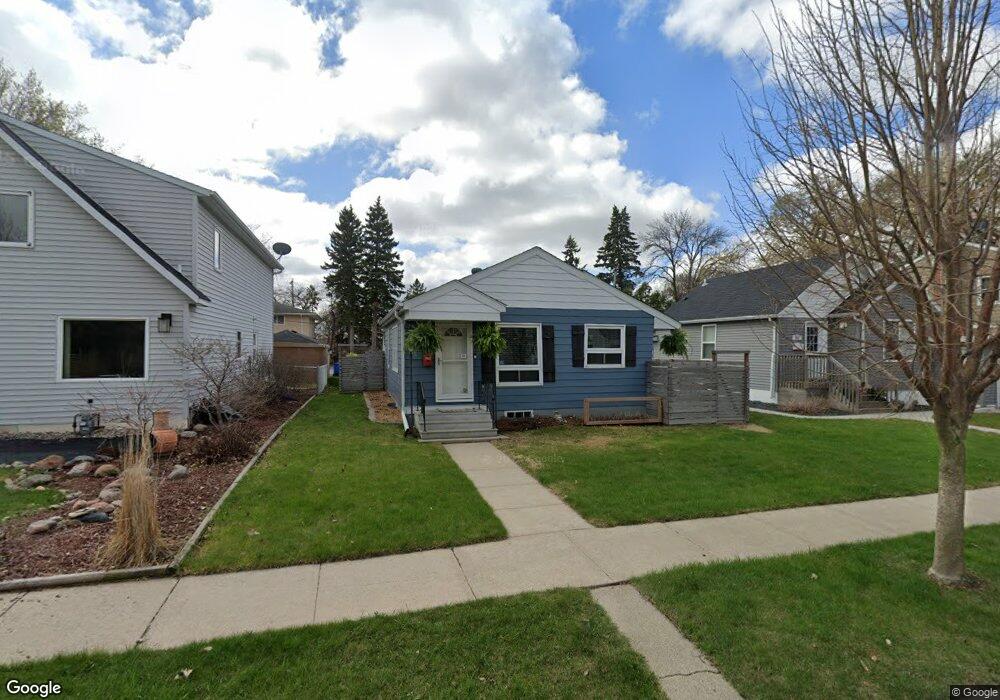 410 Elmwood Ave S, Fargo, ND 58103 - photo 1