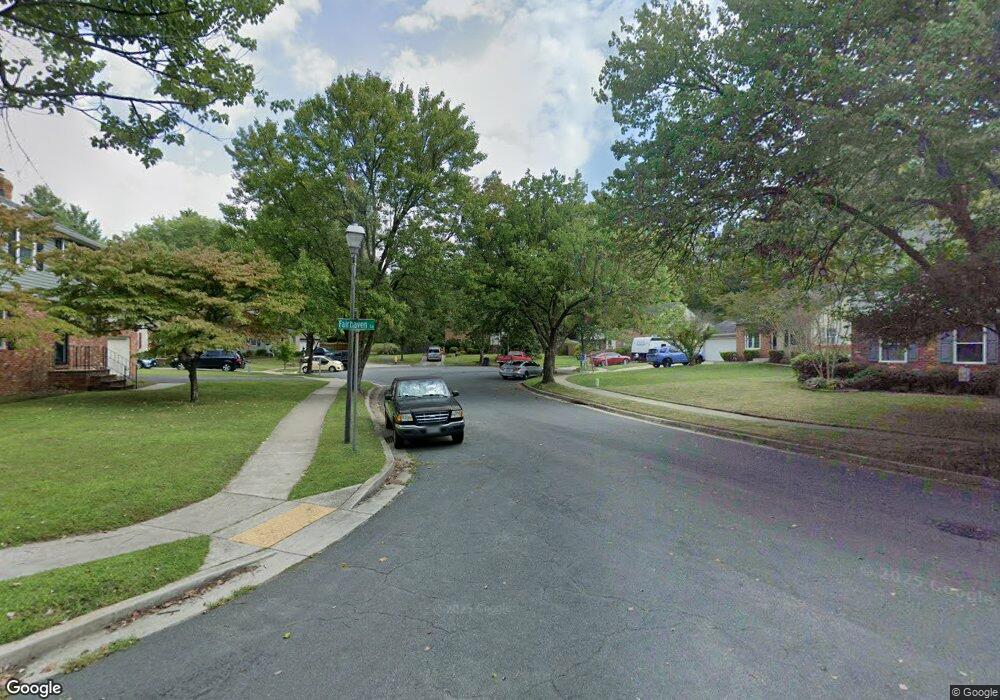 901 Truro Ln, Crofton, MD 21114 - photo 1