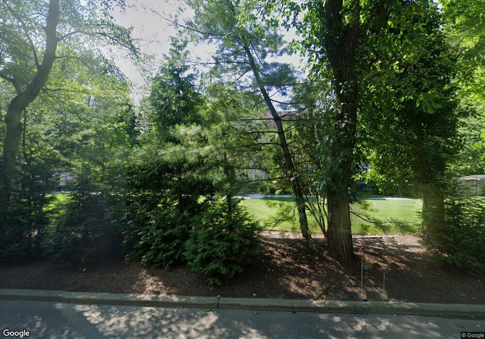 635 Piermont Rd, Demarest, NJ 07627 - photo 1