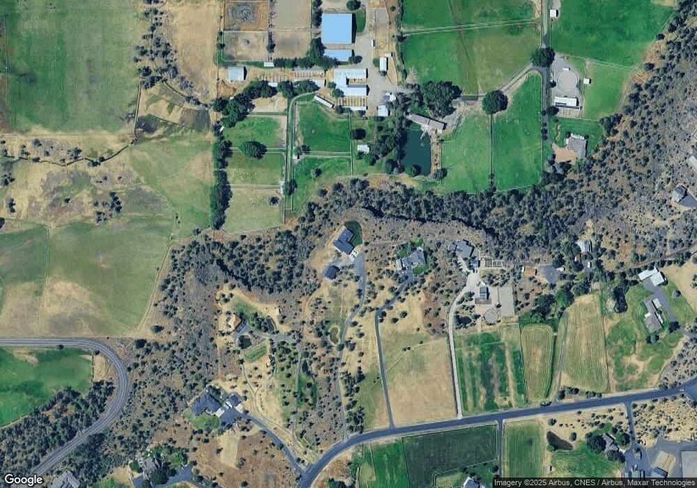 7047 NE Juniper Ridge Rd, Redmond, OR 97756 - photo 1