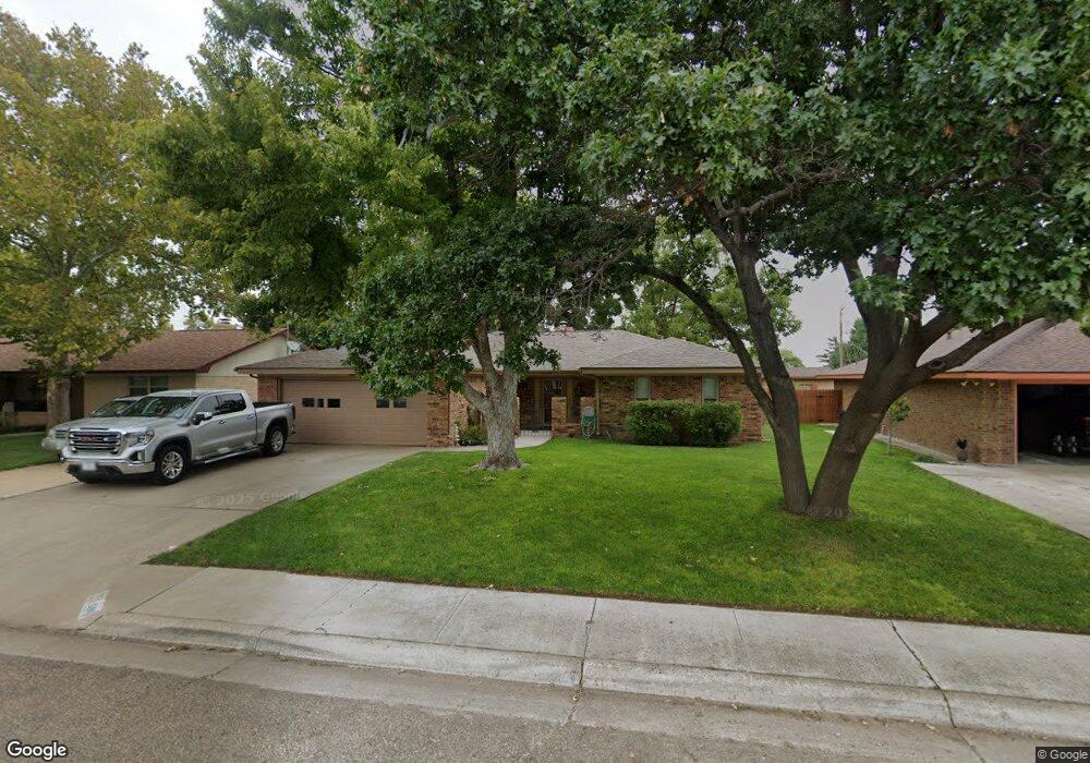 606 Pear Ave, Dumas, TX 79029 - photo 1