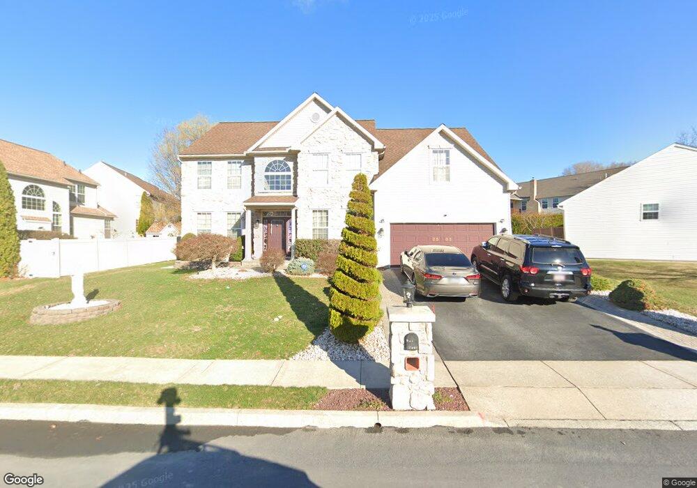 2502 Joshua Dr, Reading, PA 19608 - photo 1