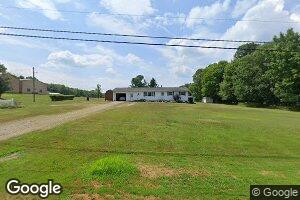 17 School Rd, Clarks Mills, PA 16114