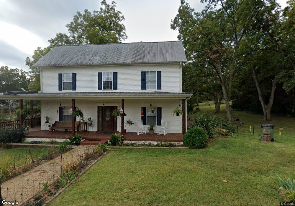 208 E Ervin St, Walhalla, SC 29691 - photo 1