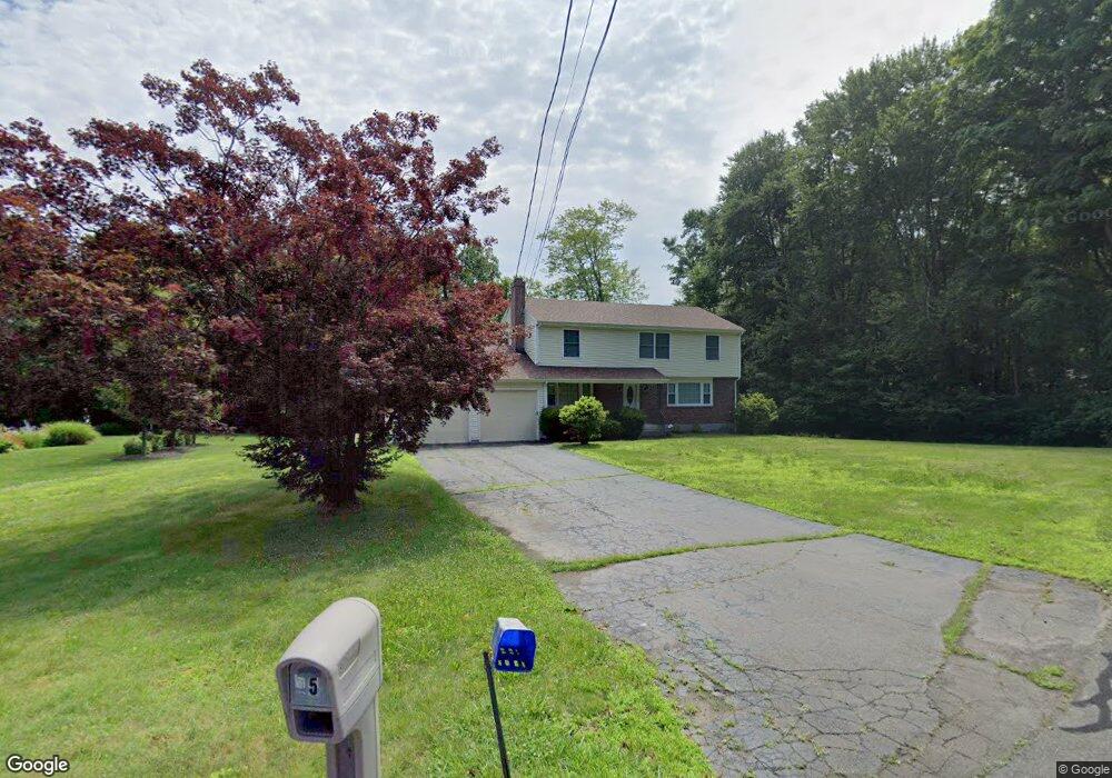 15 Butternut Dr, Bloomfield, CT 06002 - photo 1