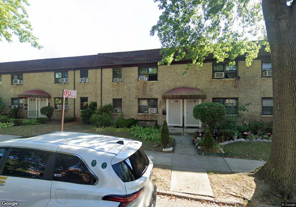 69-89 136th St unit 1507, Flushing, NY 11367 - photo 1