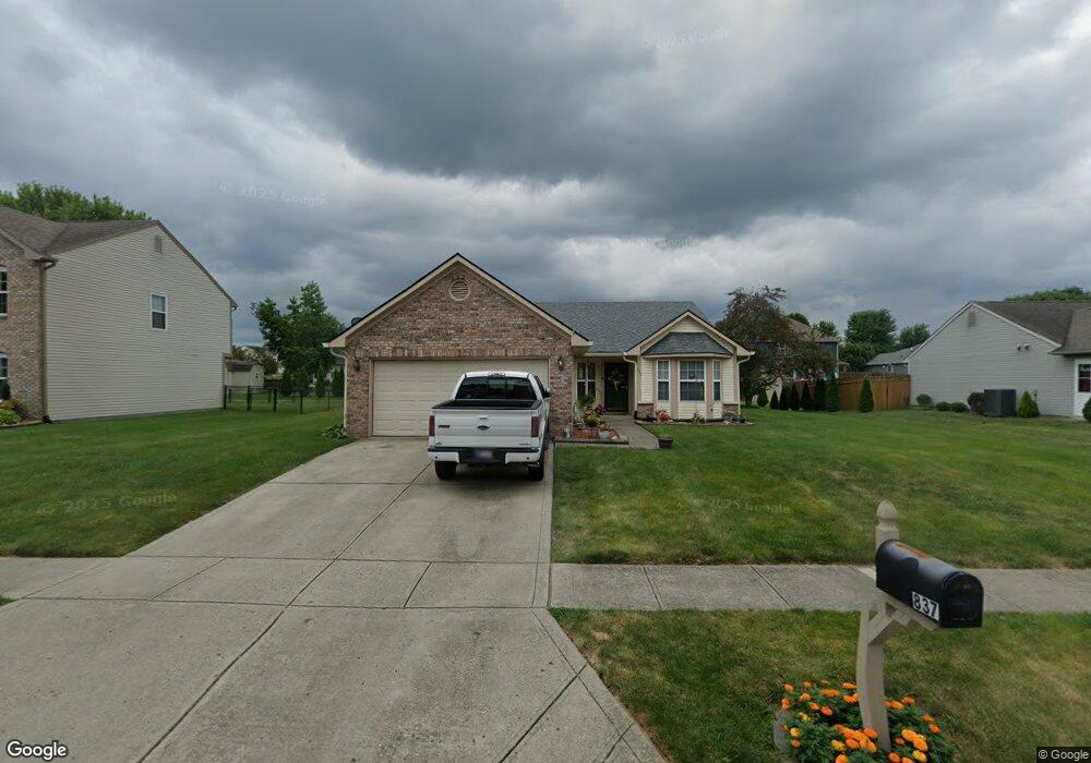 837 Pin Oak Ln, Franklin, IN 46131 - photo 1