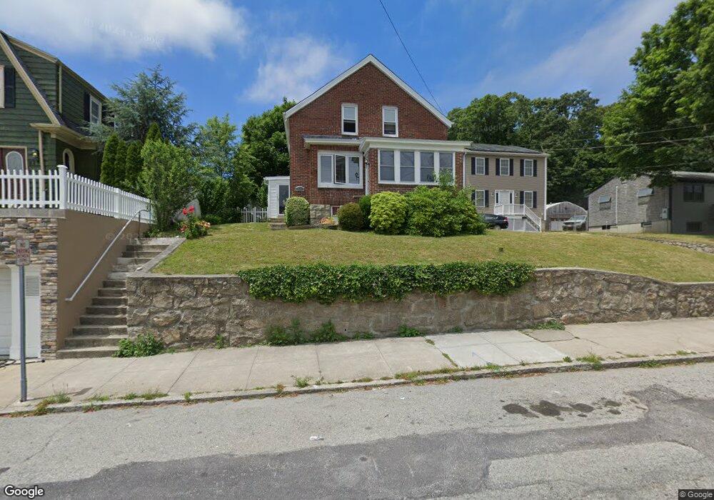 434 Oak Grove Ave, Fall River, MA 02723 - photo 1