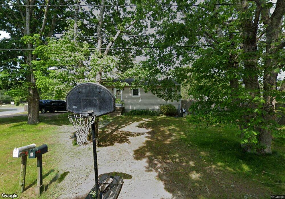 8 Balsam Rd, Wakefield, RI 02879 - photo 1