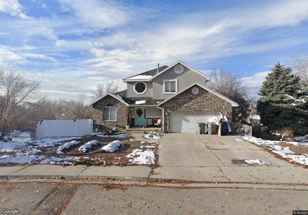 954 E Grove Dr, Pleasant Grove, UT 84062 - photo 1