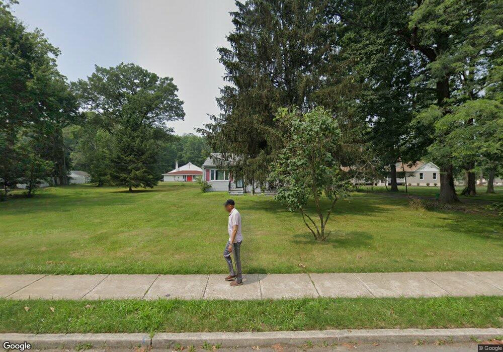 203 Hutchinson Rd, Trenton, NJ 08691 - photo 1