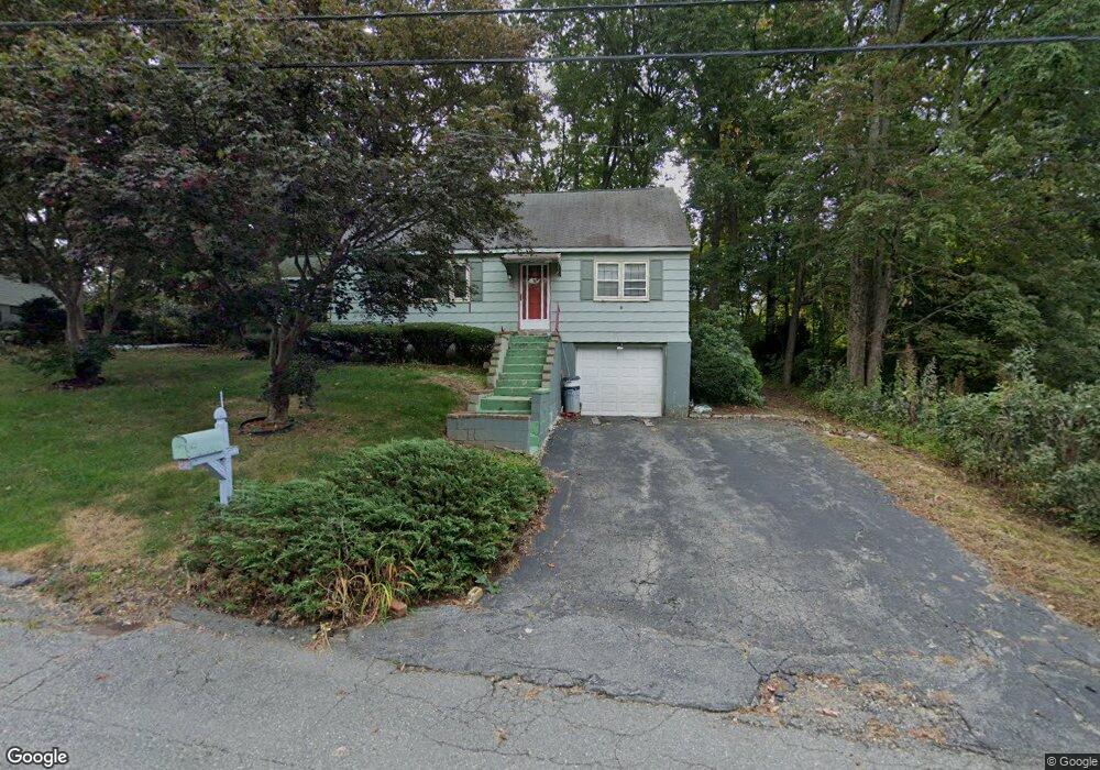 22 Oakcrest Cir, Methuen, MA 01844 - photo 1