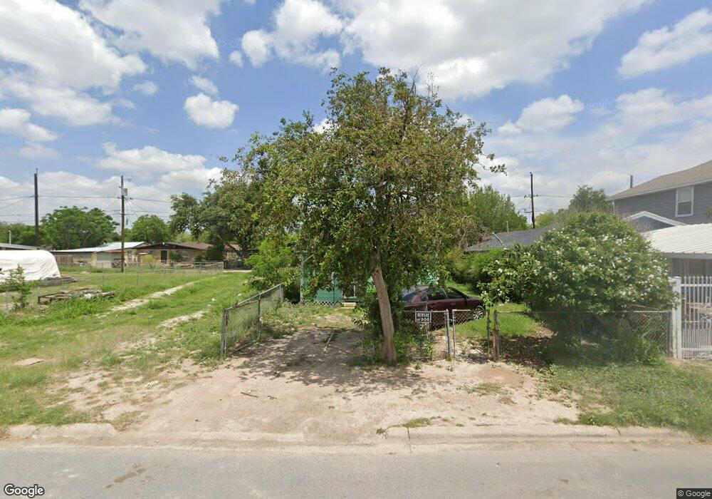 811 E Chapa Ave, Pharr, TX 78577 - photo 1