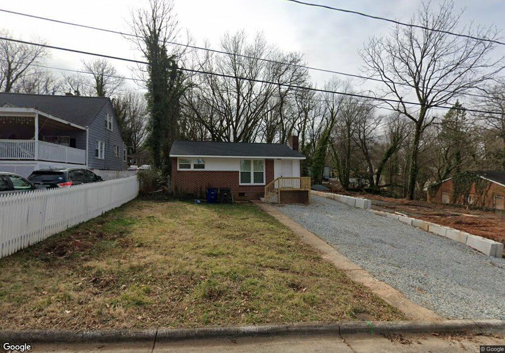 1910 E 18th St, Winston Salem, NC 27105 - photo 1