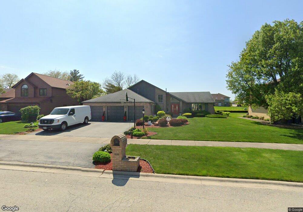 608 Goldenrod Cir, Matteson, IL 60443 - photo 1