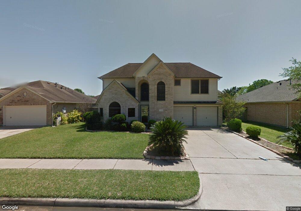 4508 Fox Run St, Pearland, TX 77584 - photo 1