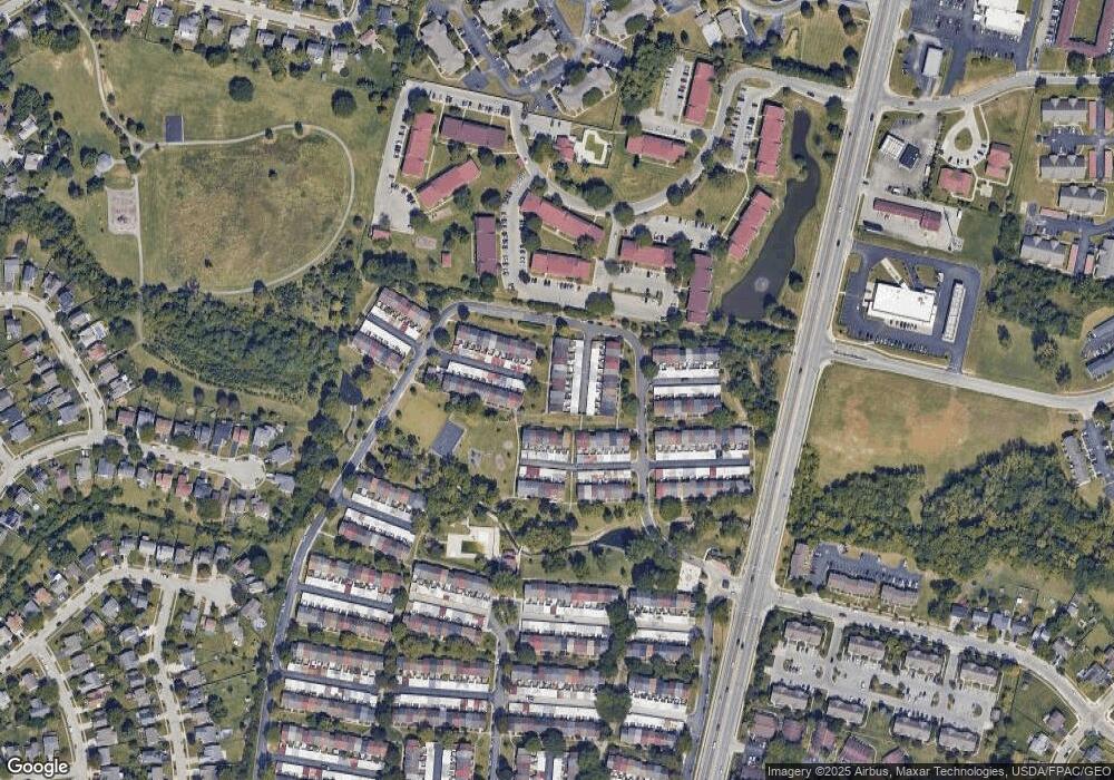 467 Clairbrook Ave unit 4, Columbus, OH 43228 - photo 1