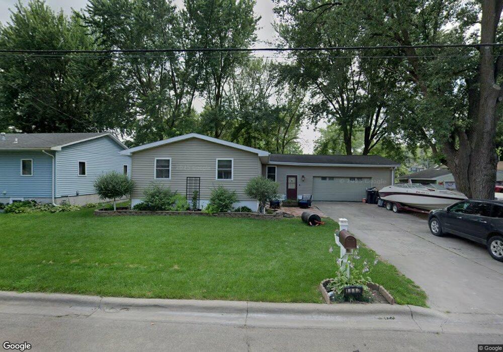 1117 Plainview Ln, Albert Lea, MN 56007 - photo 1