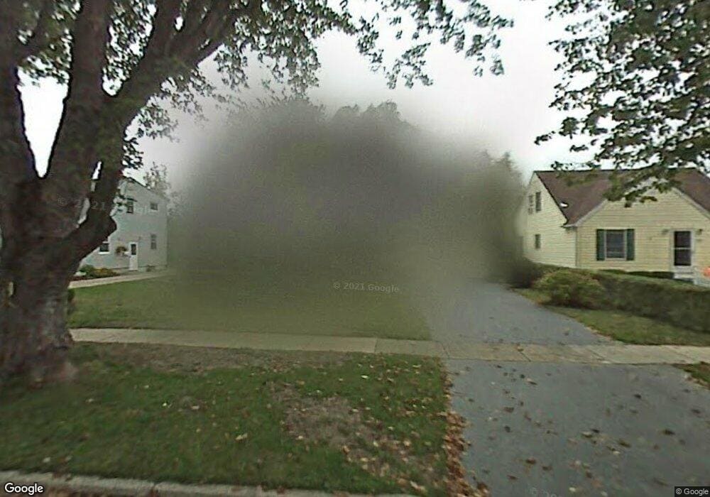 845 Pioneer Dr, North Tonawanda, NY 14120 - photo 1