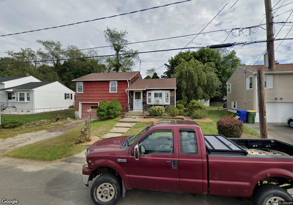 37 Cronin Dr, Waterbury, CT 06708 - photo 1