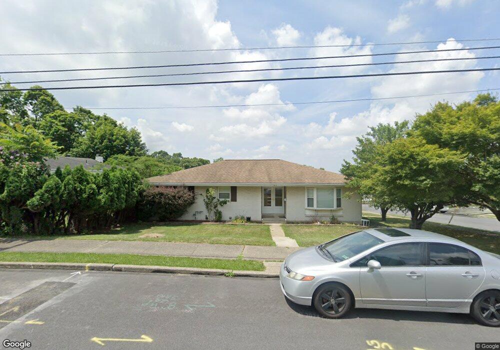 102 S Halstead St unit 104, Allentown, PA 18109 - photo 1