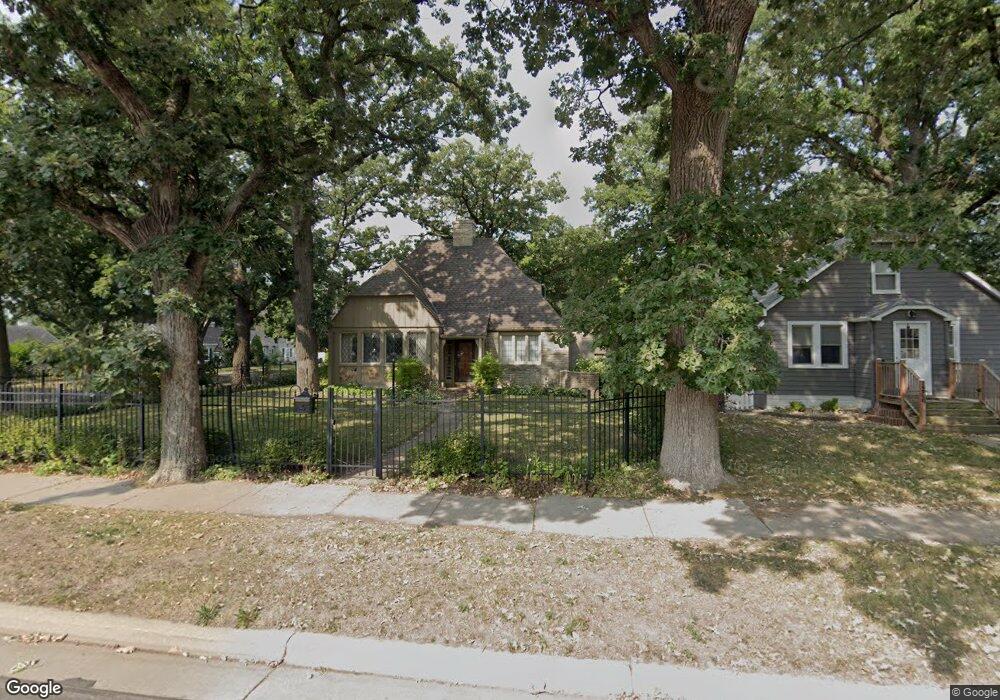 1208 4th St SW, Austin, MN 55912 - photo 1