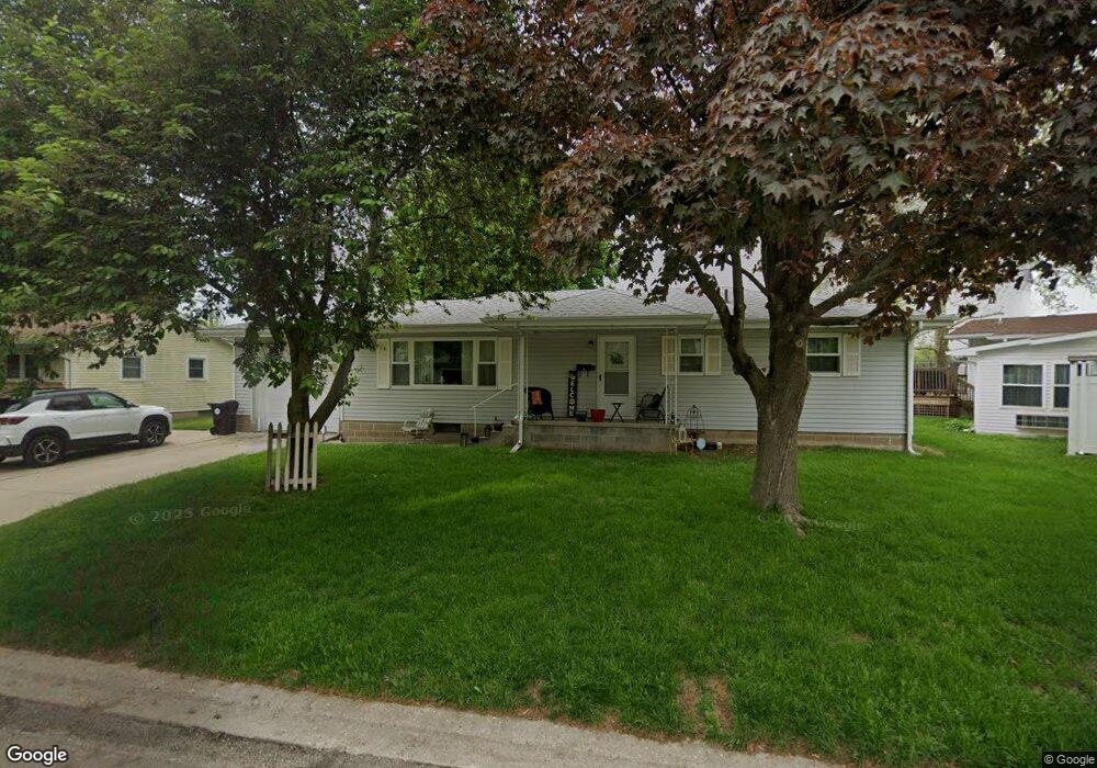 3 Tulip Dr, Lincoln, IL 62656 - photo 1