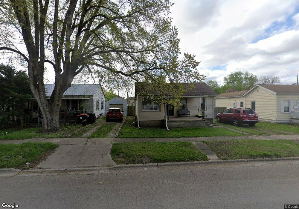 404 N Sherman St, Lincoln, IL 62656 - photo 1