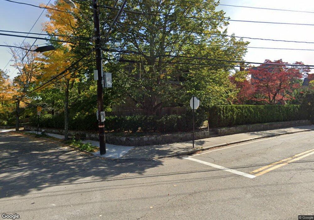 68 High St unit 1, Brookline, MA 02445 - photo 1