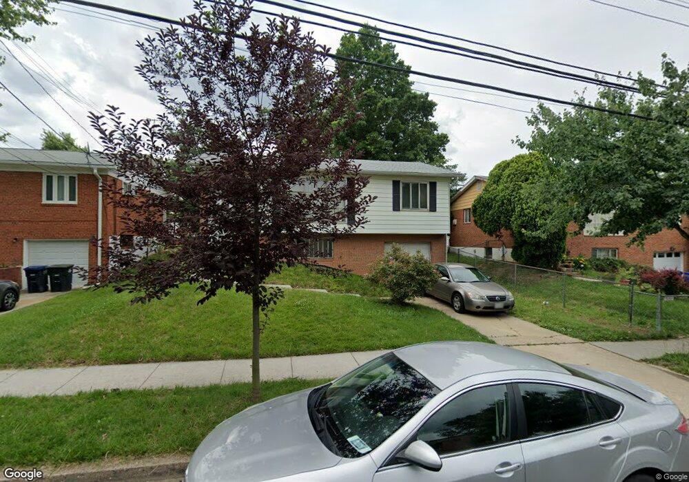 4607 G St SE, Washington, DC 20019 - photo 1