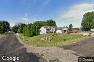 4511 S Newcastle Ct, Mapleton, IL 61547