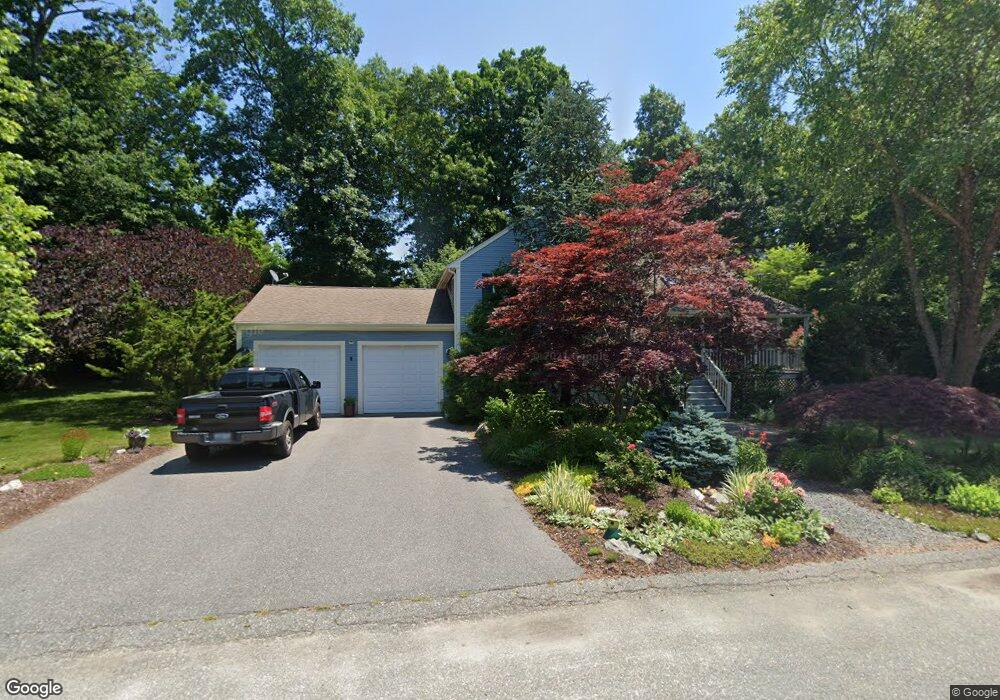 8 Brittney Ln, Warren, RI 02885 - photo 1