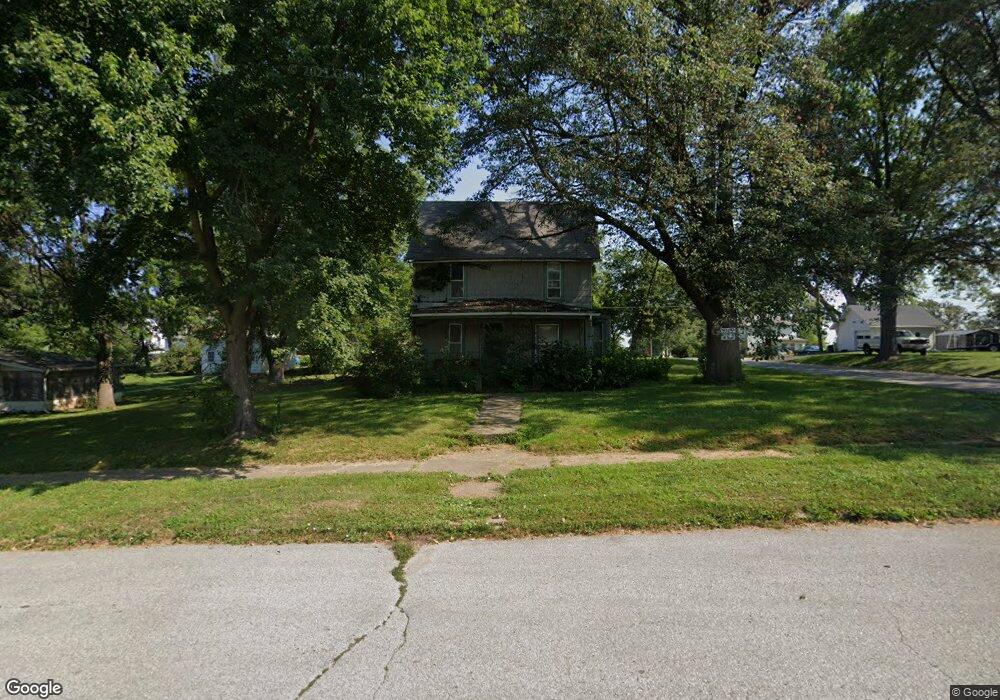 315 E Thomas Ave, Shenandoah, IA 51601 - photo 1