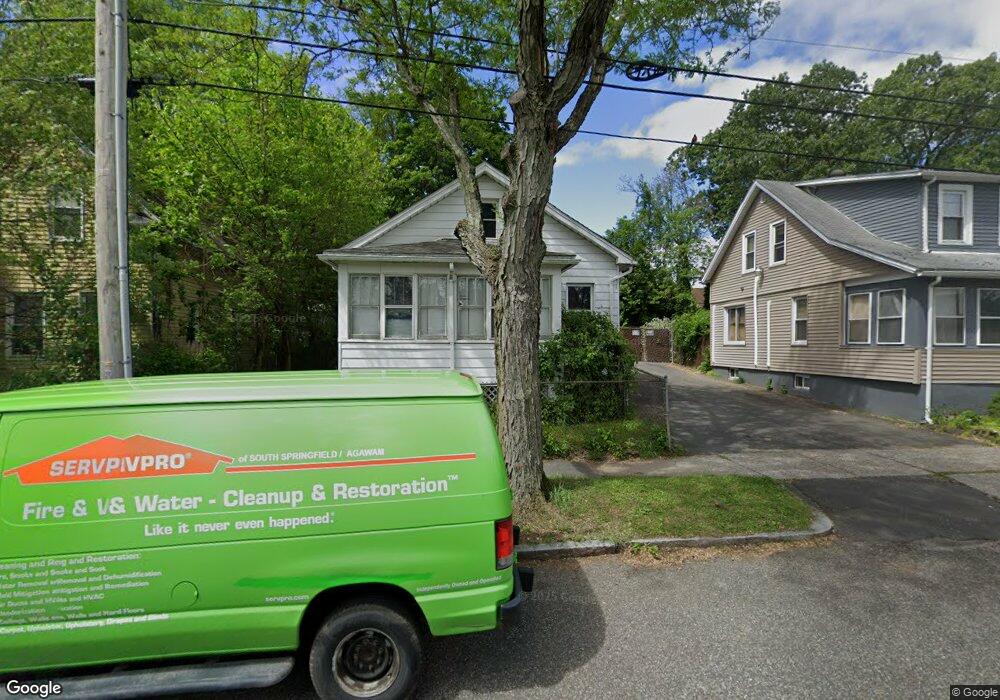 26 Balis St, Springfield, MA 01109 - photo 1