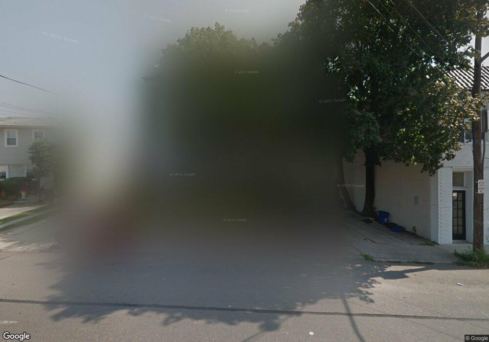 86 Roslyn Rd, Mineola, NY 11501 - photo 1