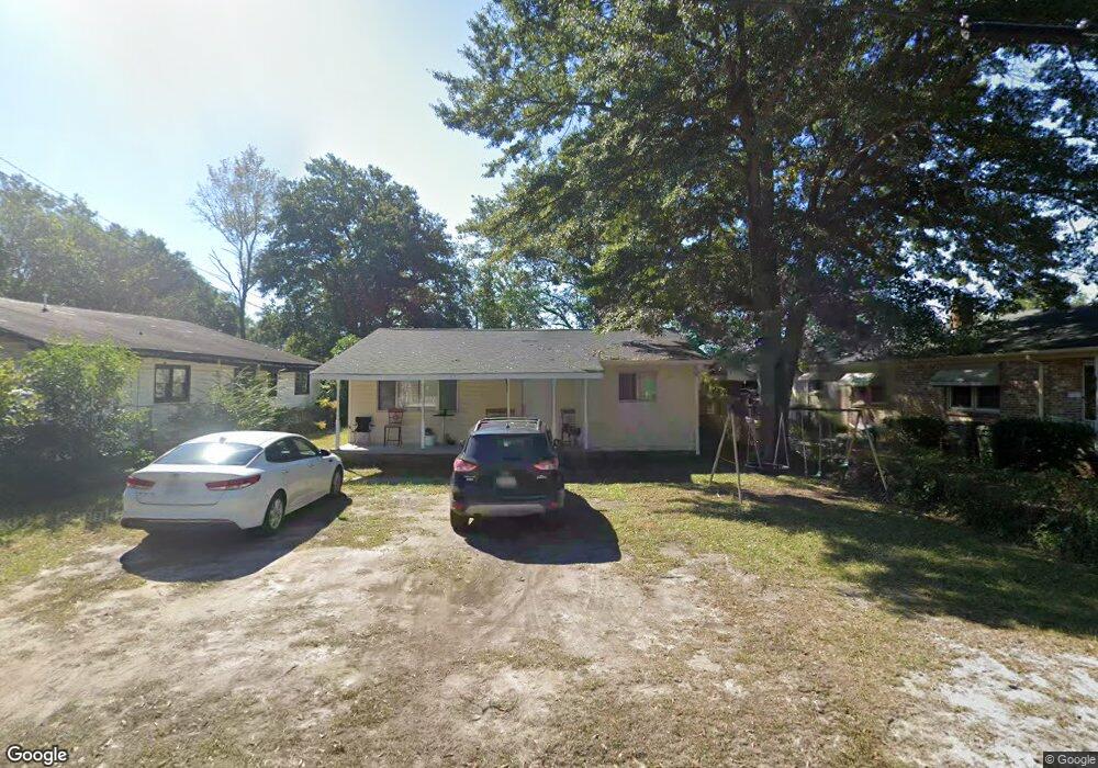 613 Gates St, Camden, SC 29020 - photo 1