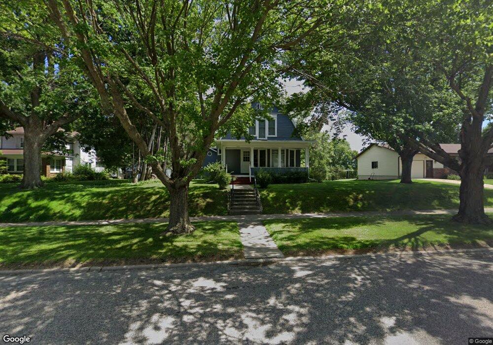 323 S Vine St, West Union, IA 52175 - photo 1