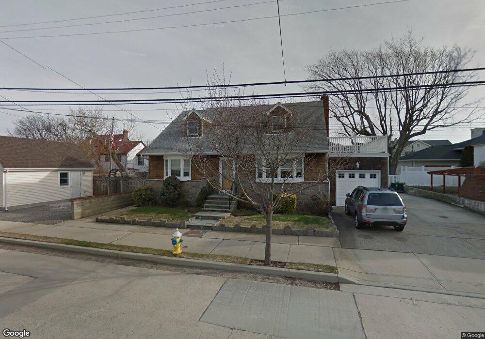 82 Freeport Ave, Point Lookout, NY 11569 - photo 1